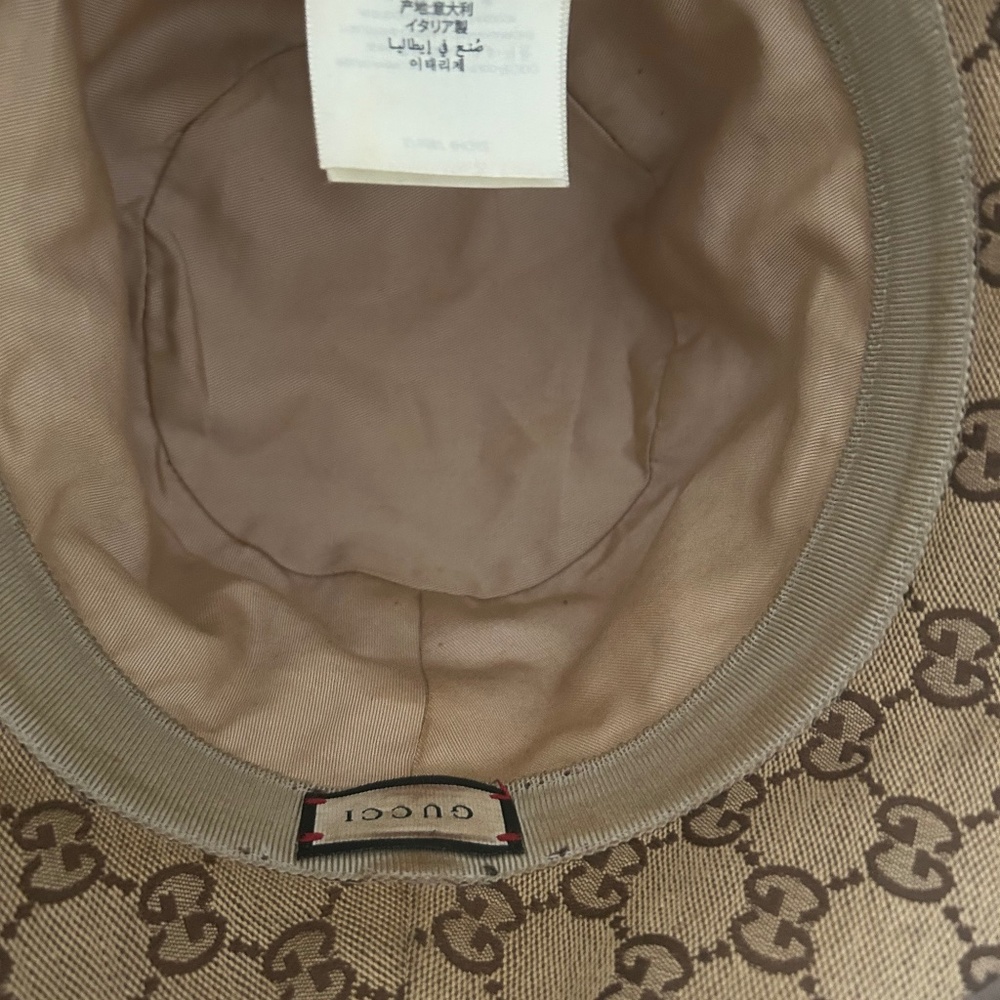 Gucci bucket hat